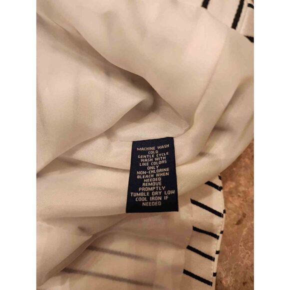 Chaps pinstripe blue and white nautical blazer Size Medium - Picture 8 of 8